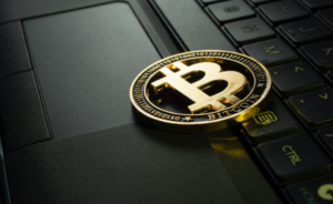 Lire la suite à propos de l’article Les avantages de l&rsquo;utilisation de la crypto-monnaie dans votre entreprise