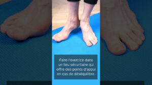 WOW! Exercice simultané de FORCE et d' équilibre HYPER efficace #shorts